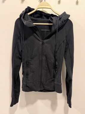 Vintage Lululemon Black Zip Jacket Womens Size 6 Early 2010s Athleisure Yoga